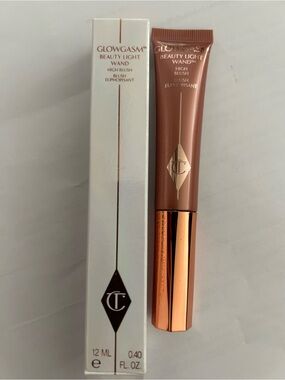 Charlotte Tilbury Glowgasm Beauty Light Wand Cream Blush - Nude Peachy Brown